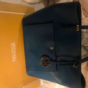 Mk bag perfect condition